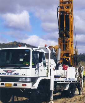 KMR Drilling RIG NO. 2) HYDRAPOWER SCOUT MK IV TRUCK HINO FT3W 4X4 (WV 0838)