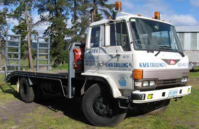 KMR Drilling SV 4) HINO FF173L 4X2 BEAVER TAIL (EP3098)